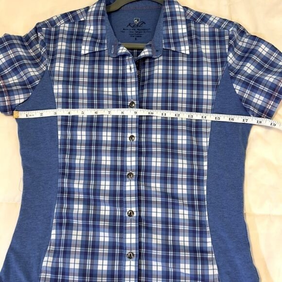 Kuhl women’s blue plaid button up shirt with stretch fabric sides size small - Picture 8 of 10